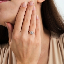 Lois Diamond 0.65 Karat D Rengi Pırlanta Tektaş Yüzük-HRD Sertifikalı YZ1016