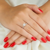 Lois Diamond 1.00 Karat D Rengi GİA Sertifikalı Pırlanta Tektaş Yüzük YZ1081