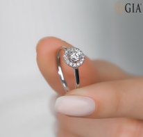 Lois Diamond 0.55 Karat Pırlanta Tektaş Yüzük GİA Sertifikalı YZ1028