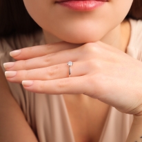 Lois Diamond 0.39 Karat D si1 Pırlanta Tektaş Yüzük-GİA Sertifikalı YZ1048