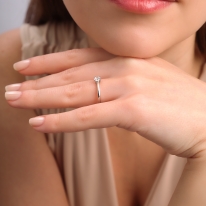 Lois Diamond 0.35 Karat E Rengi Pırlanta Tektaş Yüzük-GİA Sertifikalı YZ1044