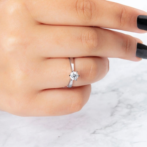Lois Diamond E Renk 0.50 Karat Pırlanta Tektaş Yüzük-HRD Sertifikalı YZ1058